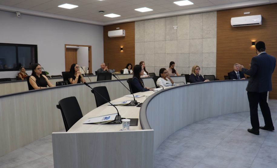 Reunião do Confia Paraná